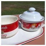 1994 Campbells soup collection (Vintage) Two soup bowls with Campbells tray