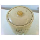Vintage Cookies Jar, Ceramic, very old  no chips or cracks