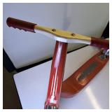 Authentic Radio Flyer Push Scooter with Training Wheels!