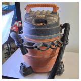 Large Ridgid 6.0 14 gallon Shop vac with hose