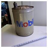 Vintage Mobilube Mobil 5 gal metal oil can