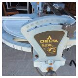 Delta Saw Buck Portable Frame and Trim Saw  has wheels