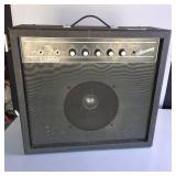 Harmony L1500 Amplifier with reverb