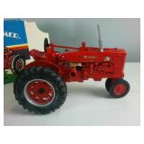 Ertl 1991 National Farm Toy Show "The Toy Farmer" Farmall Super M-TA 1:16 Scale NIB