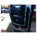 Honeywell Digital Oil-Filled Radiator Space Heater - Black & Chrome
