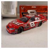 Dale Earnhardt Jr. Model #8 Bud 1:24 Model NASCAR Stock Car "Father