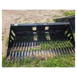 Wolverine Sliding Loader Sieve Shovel (SB66)