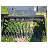 Wolverine Sliding Loader Sieve Shovel (SB72)