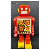 Vintage Russian Mechanical  Russian Seltener Russischer Roboter Robot Toy Original Box & Key (Parts Only)
