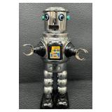 Robot - Mechanical Roby With Box & Key