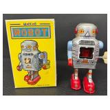Noteworthy Lot of 5 Wind-Up Robot Mixed Lot (St. John, Neutron, Space Explorer, Mr. Atomic)