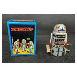 Unforgettable Vintage Wind Up Robot Mixed Lot (Ray Robot, Roxy Robot, Knight Robot & Robot-7)