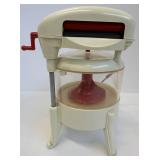 Vintage Toy Washing Machine, Bubble Pipe Toy & Victory Glass Lantern Mixed Lot
