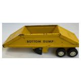Vintage Tonka Tractor Model 51001 With Bottom Dump Trailer Attachment