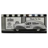 Tin Toy Car Schylling SCH2005 Modern Bakery Fresh Bread