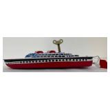 Tin Toy Boats Schylling Victoria, Metalmania & Boat Mixed Lot