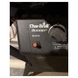 Char-Broil Quickset Gas Grill and 2 Overhead Shop Lights *S