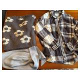 American Eagle Flannel Shirt, Altar