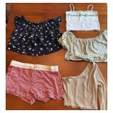 5 Pieces of Girls Casual Wear - Size Small & Medium *S