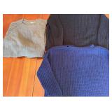 American Eagle Knit Women
