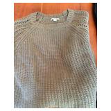 American Eagle Knit Women