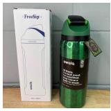 Wicked Owala FreeSip 32oz Water Bottle Green Tumbler - Brand New