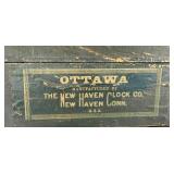 Antique New Haven Clock Co. "Ottawa" Mantle Shelf Clock with Keys