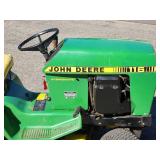 John Deere 116 Hydrostatic Riding Lawn Mower