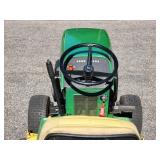 John Deere 116 Hydrostatic Riding Lawn Mower