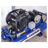CASTAIR 220v Portable 8 Gal 135 p.s.i. Air Compressor