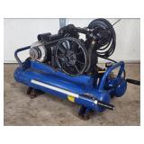 CASTAIR 220v Portable 8 Gal 135 p.s.i. Air Compressor