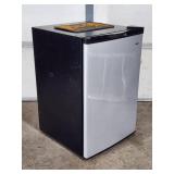 Haier Mini Fridge