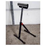 Board Feeder Stand