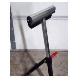 Board Feeder Stand