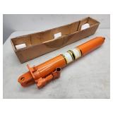 NEW Central Hydraulic 6000 lb. Round Bottom Long Ram Hydraulic Jack with Handle