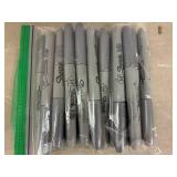 Sharpie Metallic Silver Markers