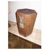 VINTAGE SPEAKER HAS MARBLE TOP
