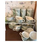 Vintage dish set