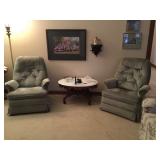 Table & chairs