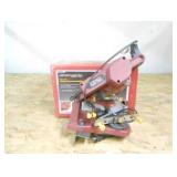 Chainsaw sharpener