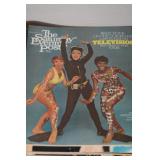 Stone Ridge Estate Home- Wicker & Leather Furniture, Gretzky signed Jersey, , Bunk beds and more.