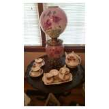 Tea set, gone with the wind lamp