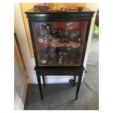 Kew Gardens Tag Sale by Mona