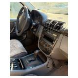 1999 Mercedes ML320 Sports Utility Black 