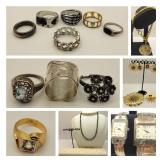 Jewelry Box Delight  Bidding ends 12/27