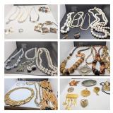 Catalogue of Jewelry and Timepieces - Bidding ends 7/23