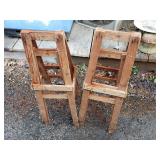 4 wood stands
