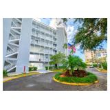 610 Island Way, Clearwater #608