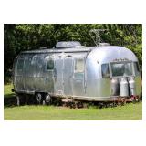 Air Stream Camper