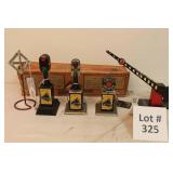 325